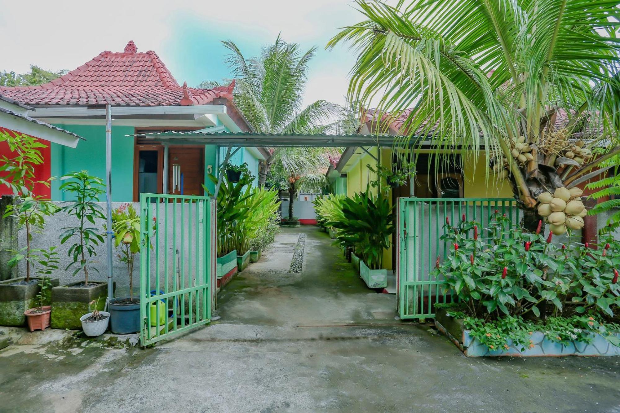 Oyo Life 90301 Hidden Village Uluwatu Джимбаран Экстерьер фото