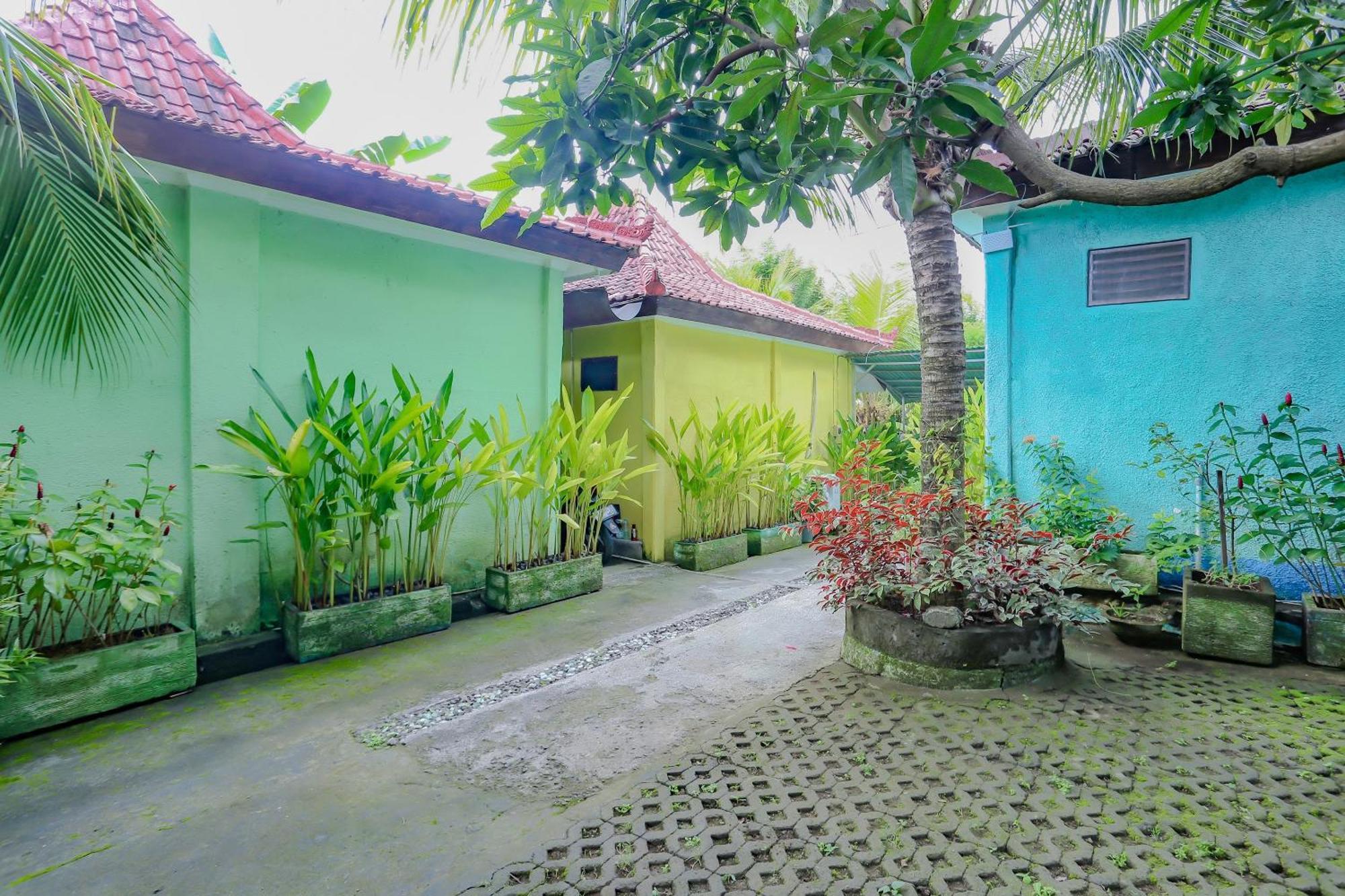 Oyo Life 90301 Hidden Village Uluwatu Джимбаран Экстерьер фото